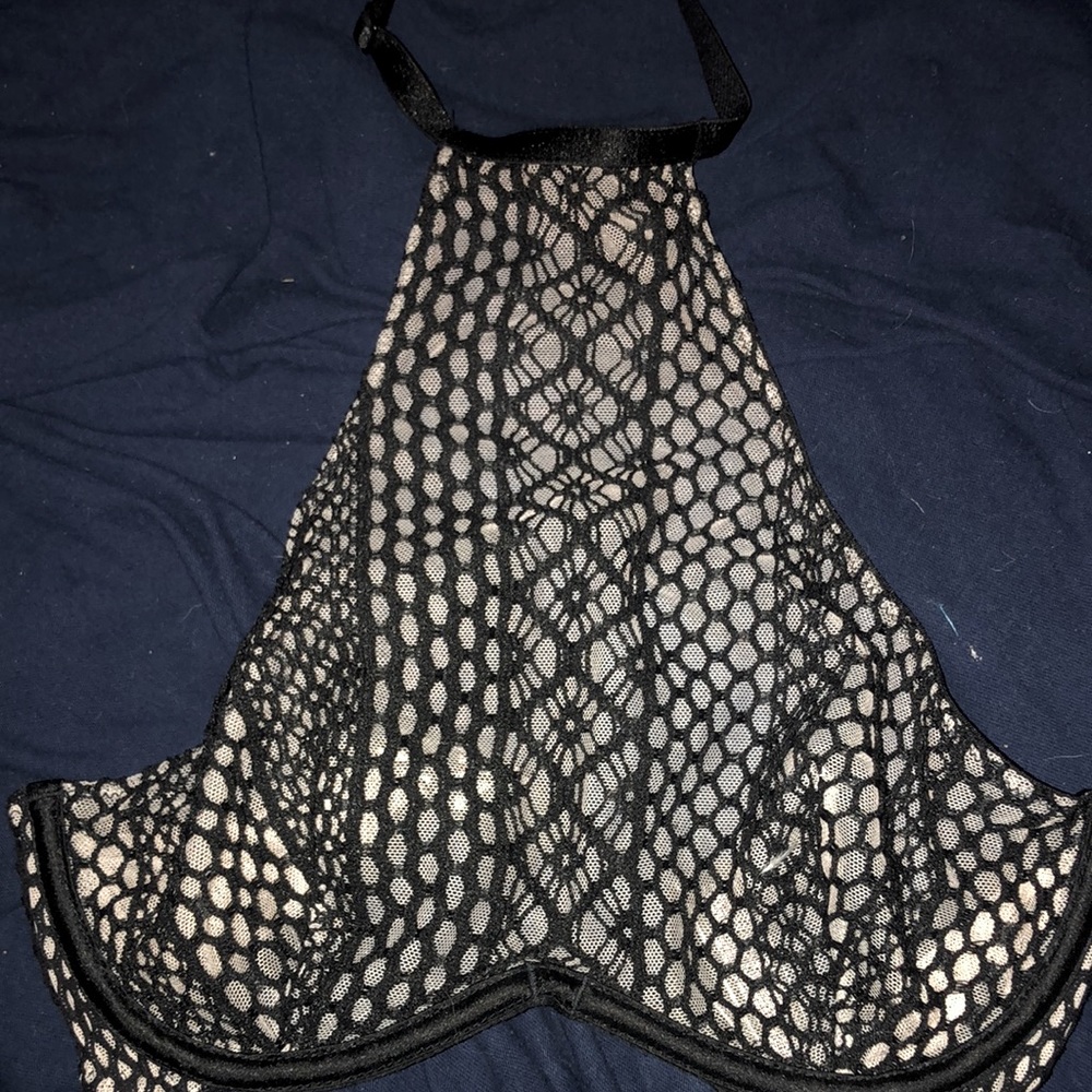 Halter brallet